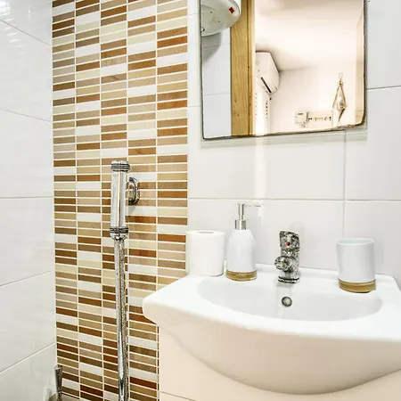 Cueva Apartment *