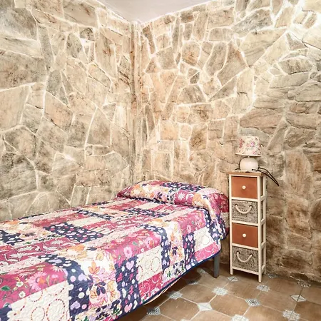 Cueva Apartment *